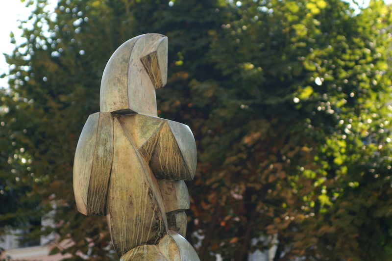 Figur auf dem Marktplatz