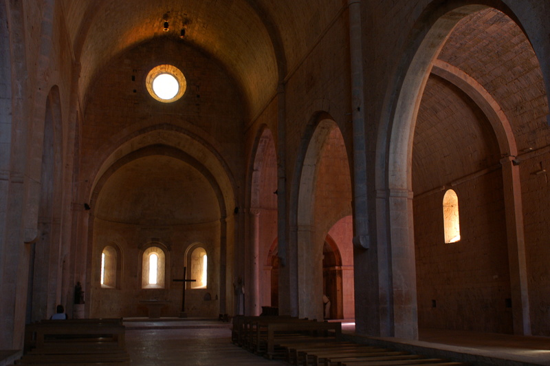 Die Kirche wurde 1190 fertiggestellt und besitzt eine atemberaubende Akkustik